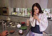 Porno red tube vadia linda acariciando o pau do primo bem dotado